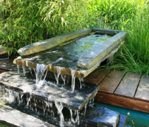 Chute d'eau en ardoise